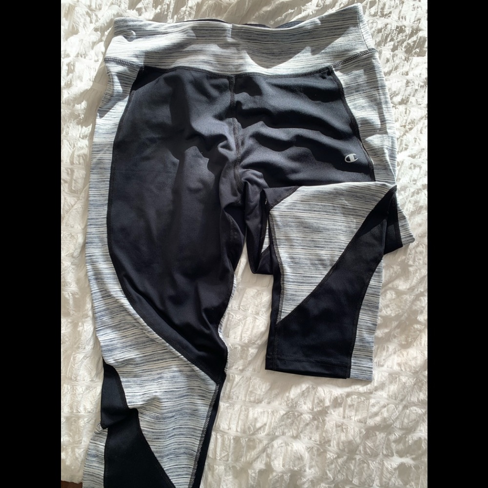 Adidas , Champion 3/4 pants and Spaulding top (3)